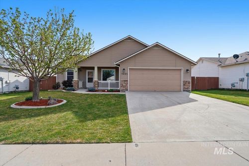 5605 Buckboard Ave, Caldwell, ID, 83607-1765 | Card Image