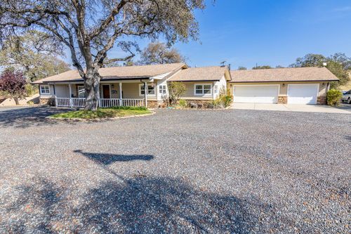 2155 El Faro Way, La Grange, CA, 95329 | Card Image