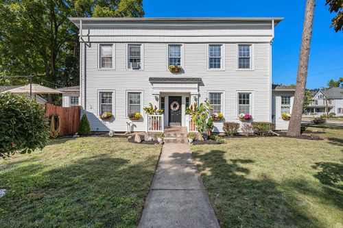 119 Elm St, Paw Paw, MI, 49079-1333 | Card Image