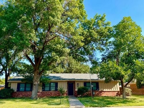 2609 Maxwell Dr, Midland, TX, 79705-4917 | Card Image