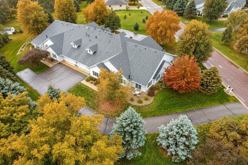 1301 Pine Pointe Curv, Saint Peter, MN, 56082-1348 | Card Image