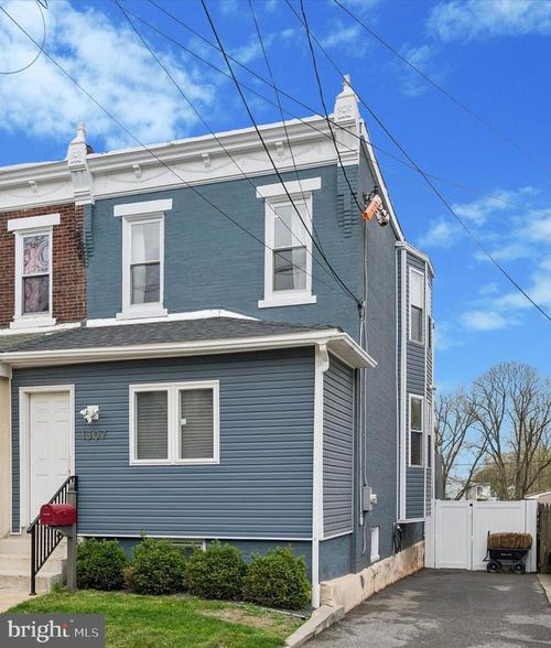 1307 Elmwood Ave, SHARON HILL, PA, 19079-2206 | Card Image