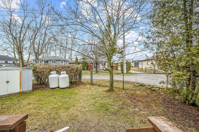 20 Melville Lane, House other with 2 bedrooms, 1 bathrooms and 2 parking in Selkirk ON | Image 29