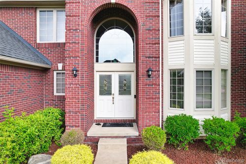 23616 Dunston Rd, Novi, MI, 48375-3342 | Card Image