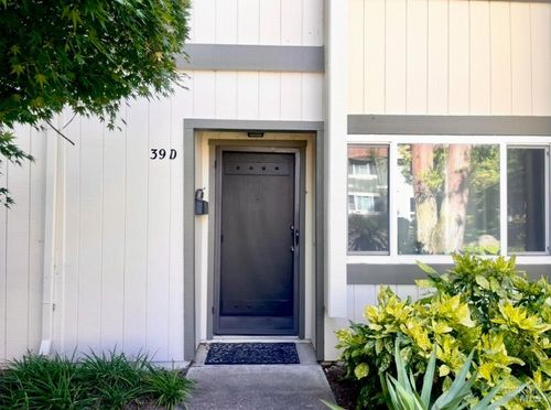 d-39 Oliva Dr, Novato, CA, 94947-7127 | Card Image