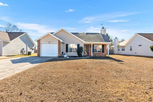 121 Chadwyck Cir, Bonaire, GA, 31005-3168 | Card Image