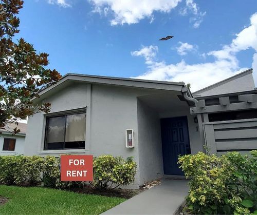 1-445 Lakeview Dr, Weston, FL, 33326-2401 | Card Image