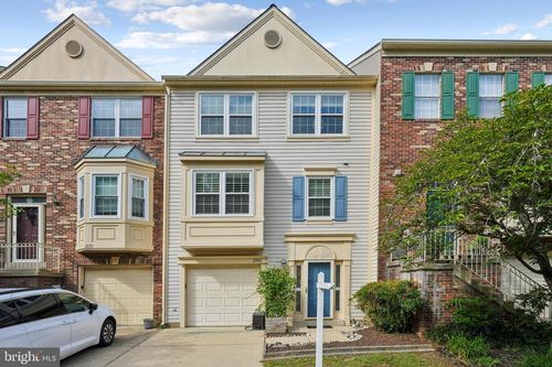 2561 Windy Oak Ct, CROFTON, MD, 21114-1192 | Card Image