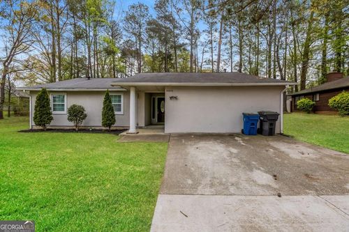 8404 Park Ridge Ln, Riverdale, GA, 30274-4360 | Card Image