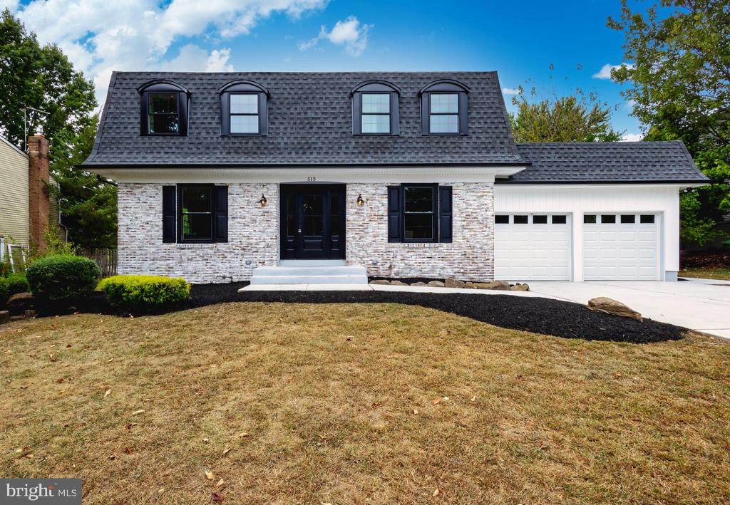 Kings Dr, Cherry Hill, NJ 08003
