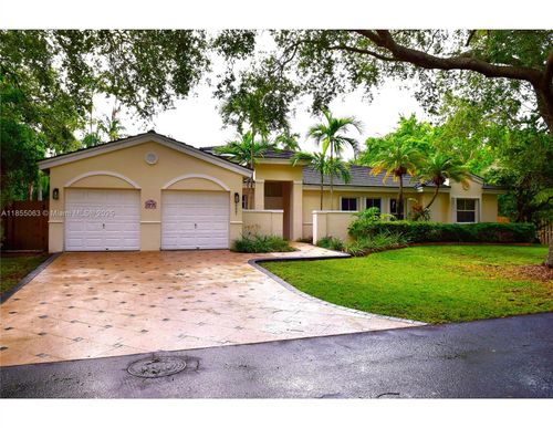15021 Sw 75th Ct, Palmetto Bay, FL, 33158-2176 | Card Image