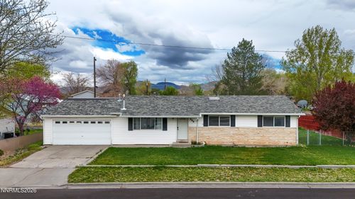 360 Parkview Ave, Winnemucca, NV, 89445-3227 | Card Image