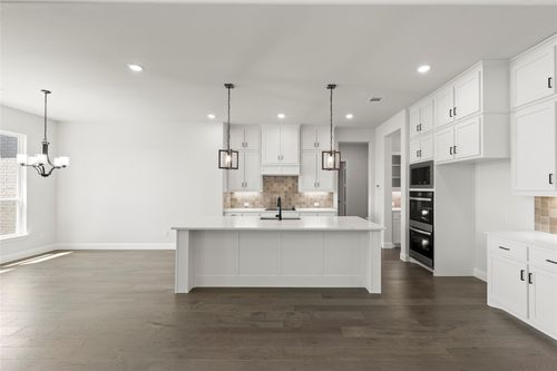 325 Waterview Dr, Gunter, TX, 75058-3150 | Card Image