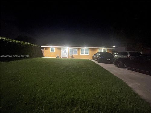 2917 Ne 13th Ave, Pompano Beach, FL, 33064-6806 | Card Image