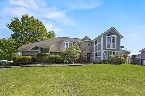 3 Ball Ave, Salem, NH, 03079-1223 | Card Image