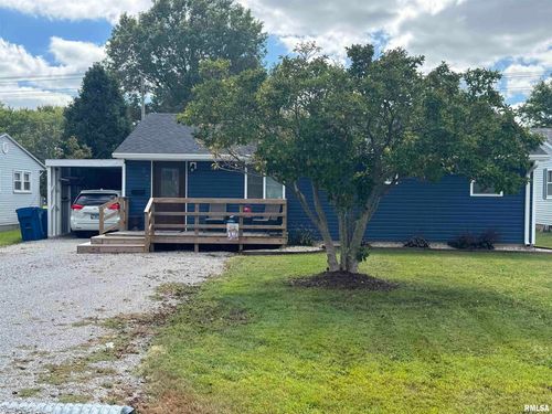 801 W 5th St, Flora, IL, 62839-1138 | Card Image