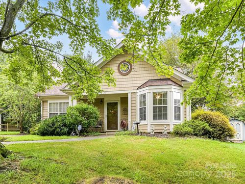 111 Fox Glove Dr, Mooresville, NC, 28115-3631 | Card Image