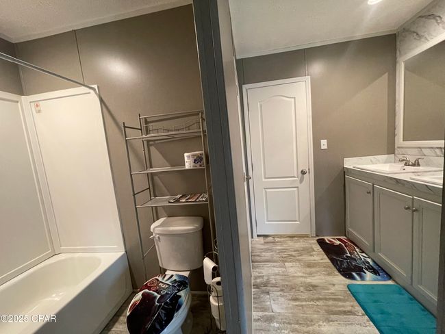 21120 Hurst Rd, House other with 4 bedrooms, 2 bathrooms and null parking in Fountain FL | Image 24