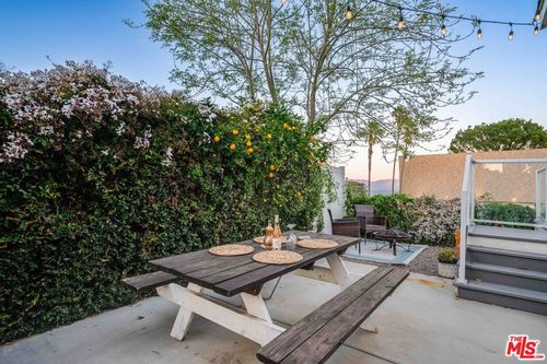 1302 Zuni Ln, Topanga, CA, 90290 | Card Image