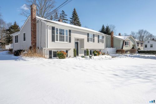 51 Greenes Ridge Rd, Hamden, CT, 06514-1126 | Card Image