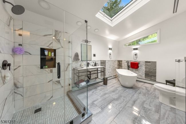 577 Rockaway Valley Rd, House other with 4 bedrooms, 4 bathrooms and null parking in Boonton Twp NJ | Image 13