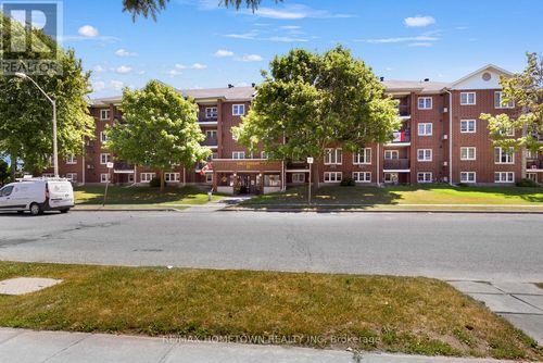 311-21 Liston Ave, Brockville, ON, K6V7B3 | Card Image