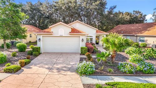 232 Center Oak Cir, SPRING HILL, FL, 34609-0245 | Card Image