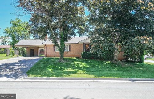731 E Stonewall Drive, FRONT ROYAL, VA, 22630 | Card Image