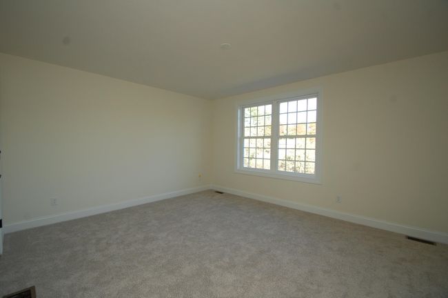 2D - 18 Sheffield St, Condo with 2 bedrooms, 3 bathrooms and null parking in Hudson NH | Image 12