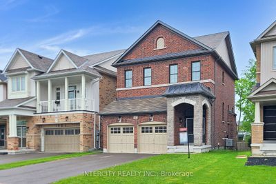 1017 Abram Crt, House other with 3 bedrooms, 3 bathrooms and 6 parking in Innisfil ON | Image 3