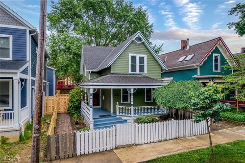 2905 Jay Ave, Cleveland, OH, 44113-3045 | Card Image