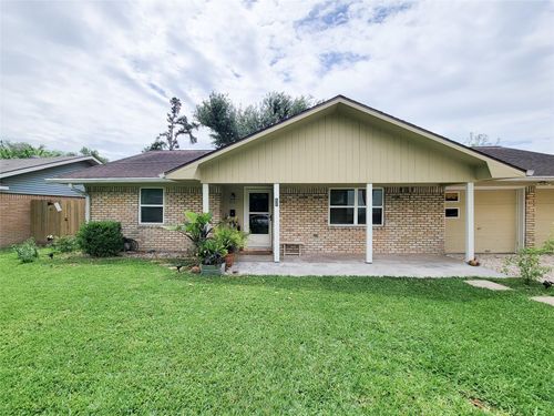9531 Weatherwood Dr, Houston, TX, 77080-5331 | Card Image