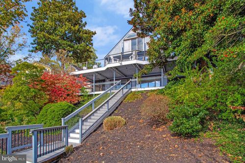 125 Island View Dr, ANNAPOLIS, MD, 21401-7225 | Card Image