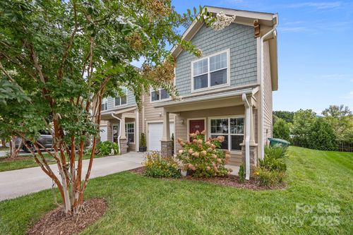 1026 Baldwin Commons Dr, Arden, NC, 28704-1127 | Card Image