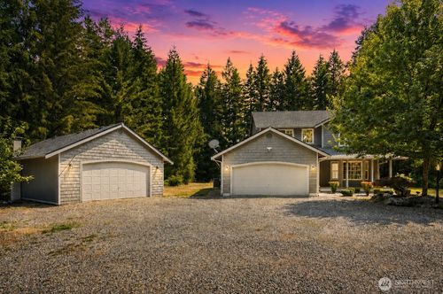 14722 Mcintosh Ln Se, Tenino, WA, 98589-9425 | Card Image