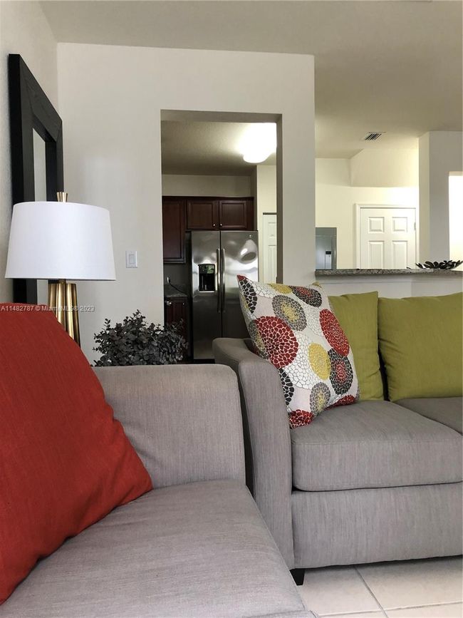 APT-203 - 10600 Nw 88 Th St, Condo with 2 bedrooms, 3 bathrooms and null parking in Doral FL | Image 26