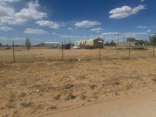 14 San Rafael, Los Lunas, NM, 87031-5913 | Card Image