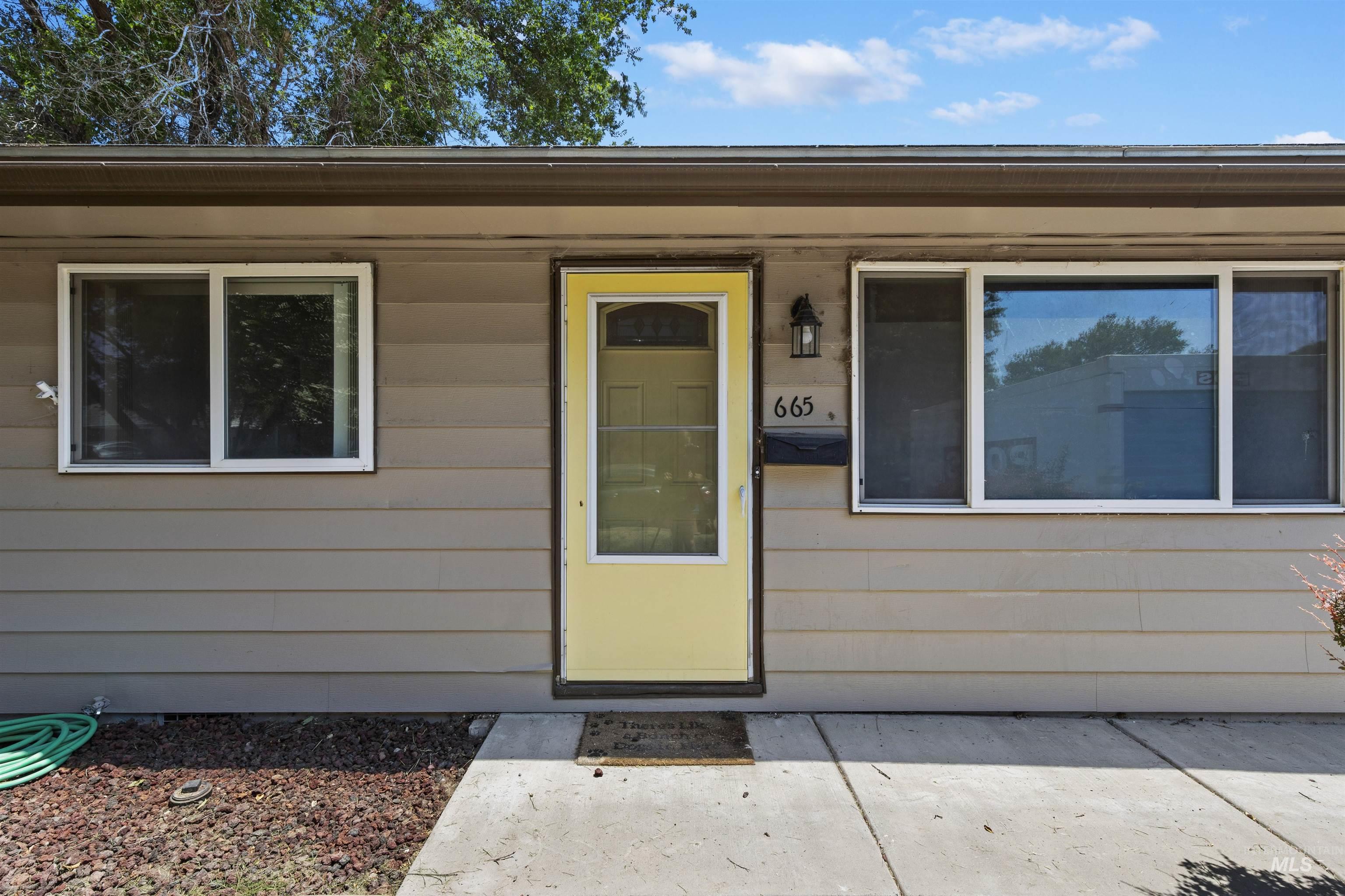 12th , Mountain Home, ID 83647