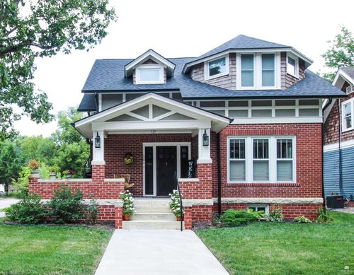 501 Bluemont Ave, Manhattan, KS, 66502-5727 | Card Image