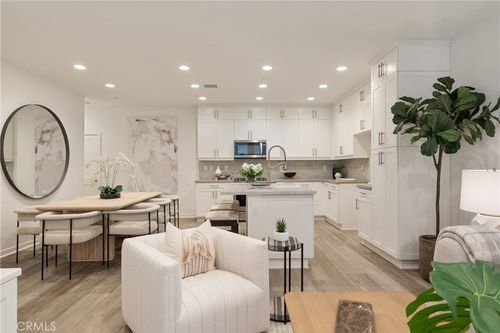 118 High Mdw, Lake Forest, CA, 92610-3038 | Card Image