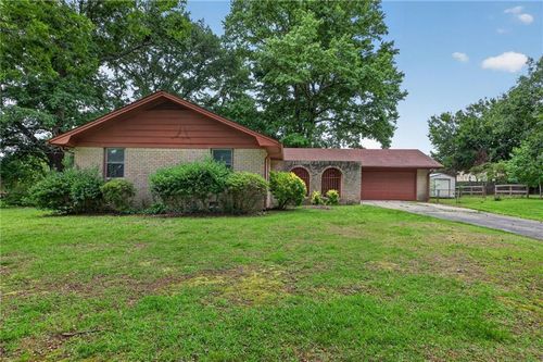 1681 W Kellogg Cir, Douglasville, GA, 30134-2070 | Card Image