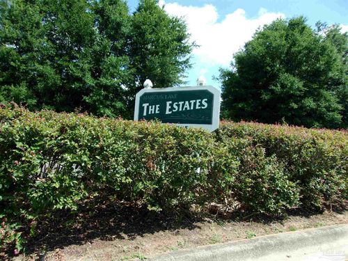 6001 Toulouse Dr, Pensacola, FL, 32505-3484 | Card Image