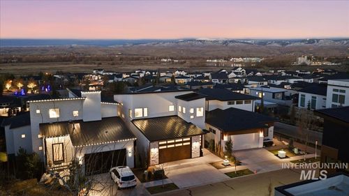 764 E Ashbourne Lane, Eagle, ID, 83616 | Card Image