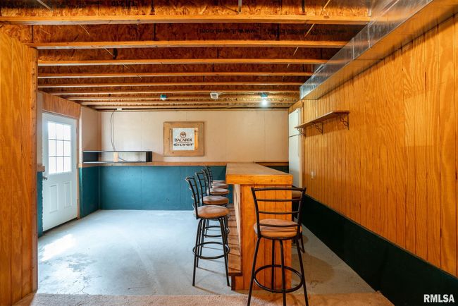 401 N 11 Th St, House other with 2 bedrooms, 2 bathrooms and null parking in Clinton IA | Image 25