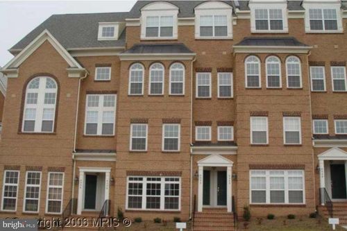 9532 Walker Way, MANASSAS PARK, VA, 20111-3086 | Card Image
