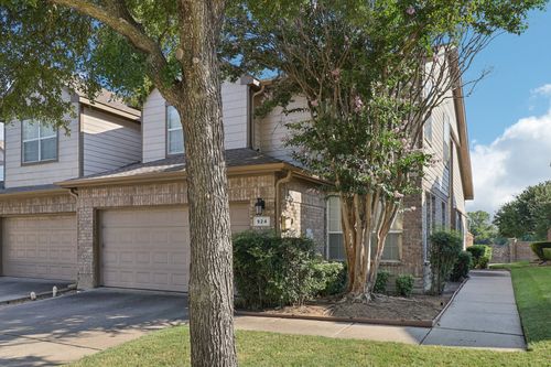 924 Avondale Ln, Plano, TX, 75025-3426 | Card Image