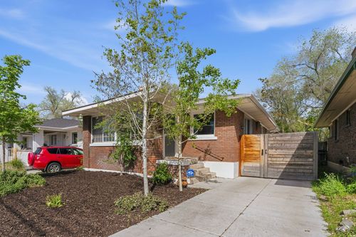 2011 S 700 E, Salt Lake City, UT, 84105-3018 | Card Image