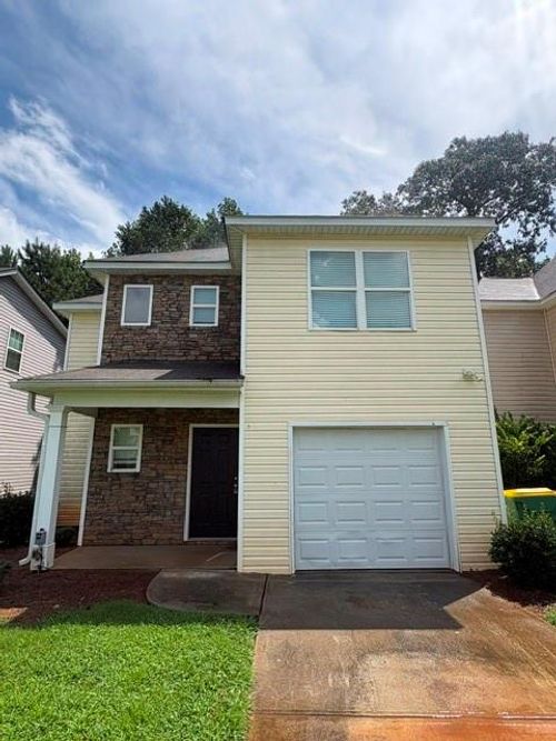 7-665 Carlton Pointe Dr, Palmetto, GA, 30268-2350 | Card Image