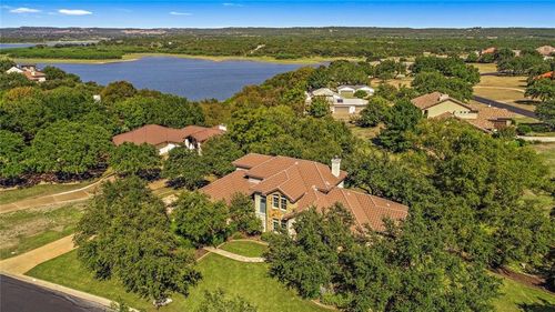 2401 Sailpoint Dr, Spicewood, TX, 78669-3004 | Card Image