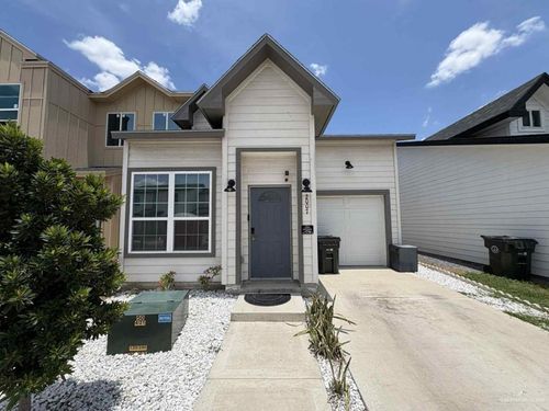 2007 Cassandra Street, Mission, TX, 78573 | Card Image